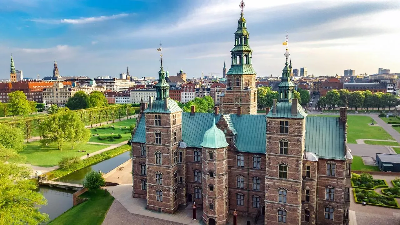 Stylish Spacious Apartment W 3Br In Copenhagen City 0*,  Дания
