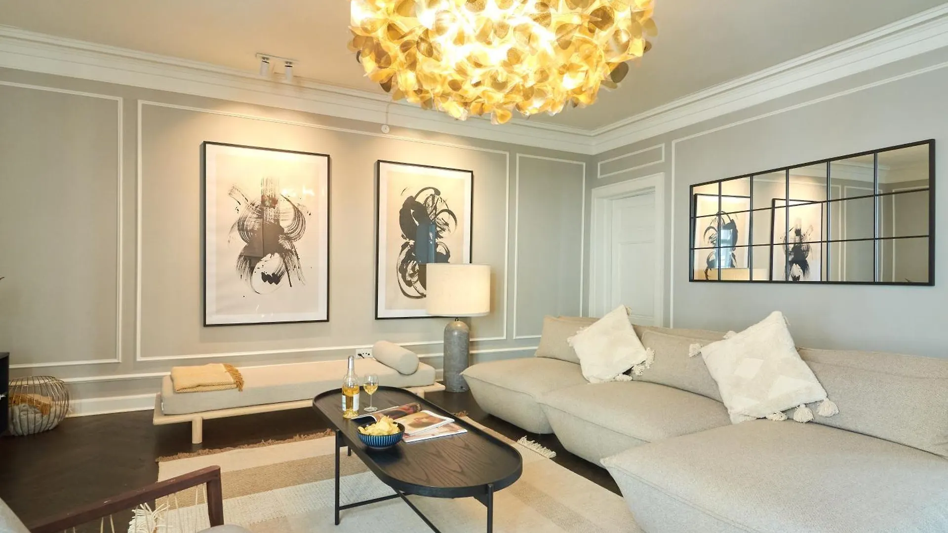 Stylish Spacious Apartment W 3Br In Copenhagen City